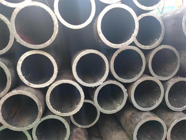 辽源10#结构用无缝钢管